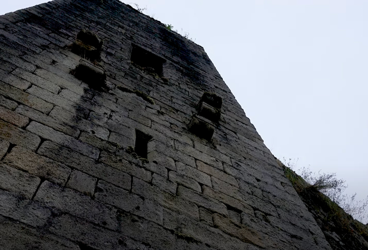 Toren van de Tours de Merle